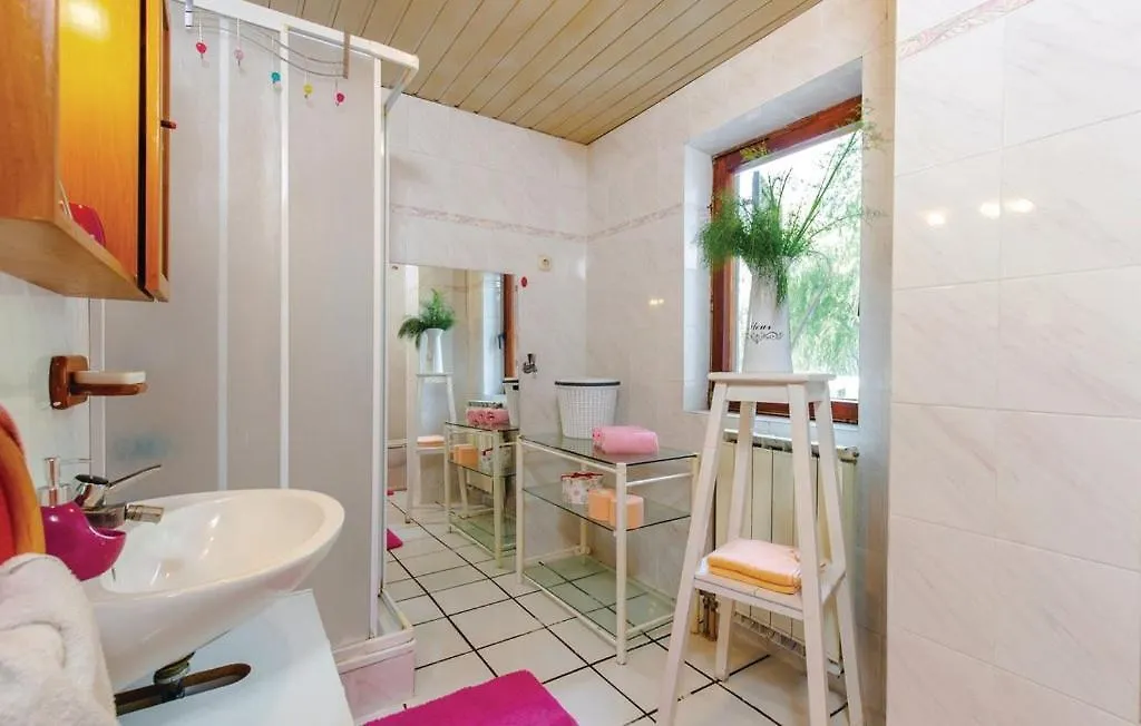 As Apartments With Swimming Pool And A Large Yard Bribir   Bribir (Primorje-Gorski Kotar)