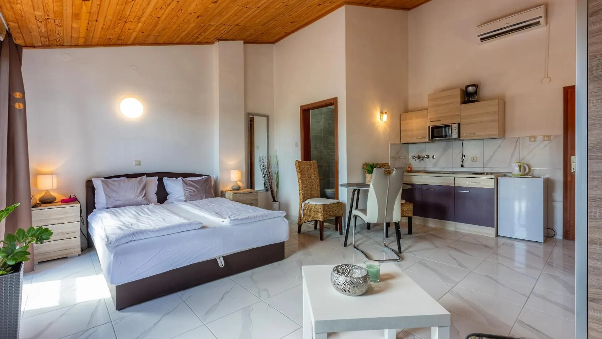As Apartments With Swimming Pool And A Large Yard Bribir   Bribir (Primorje-Gorski Kotar)